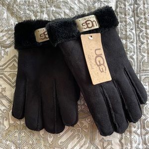 NWT Ugg Gloves